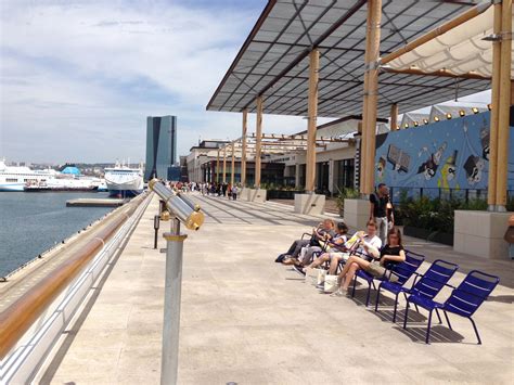 hermes terrasse du port|Centre commercial Les Terrasses du Port à Marseille.